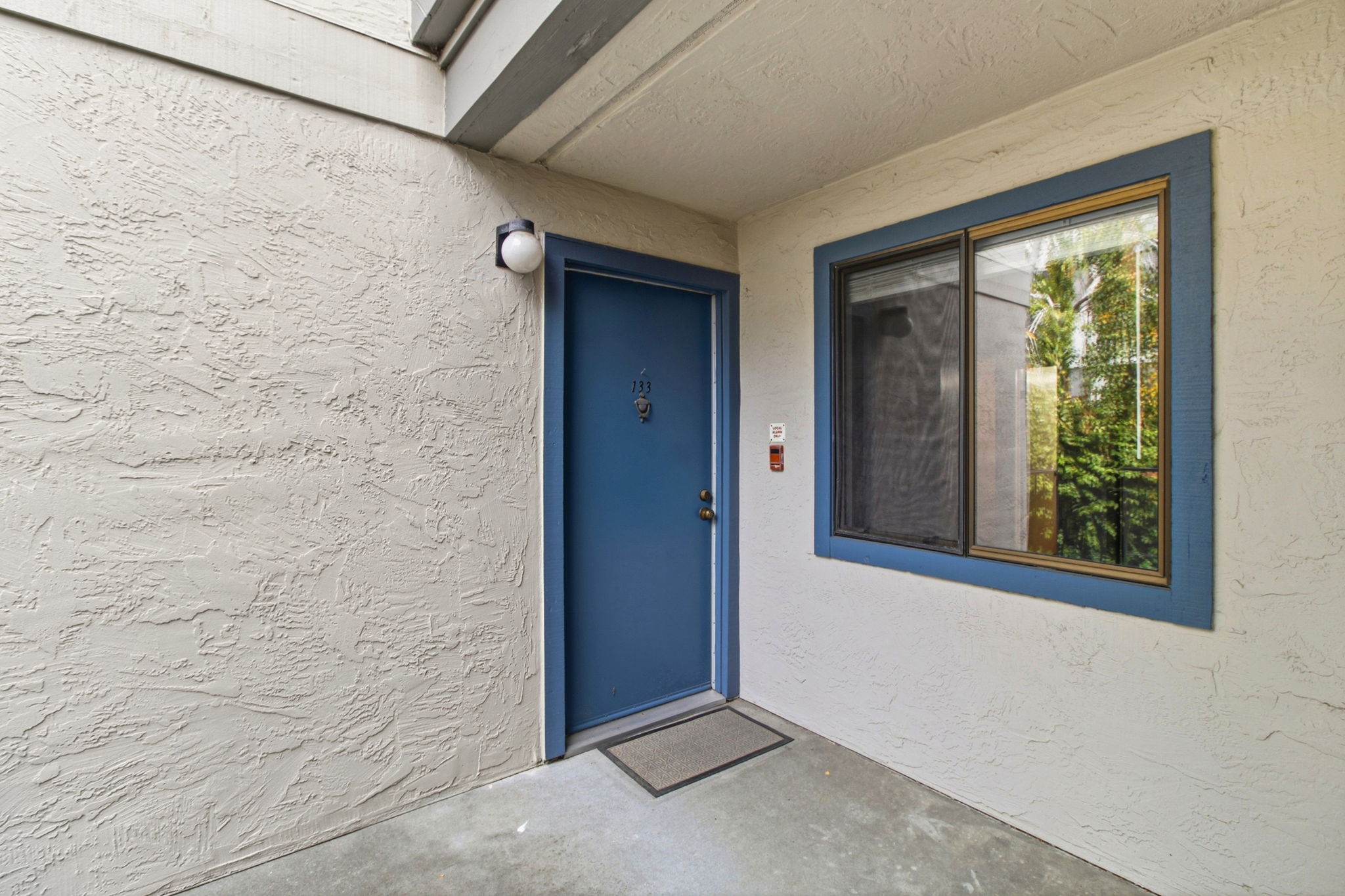 002_F8_853 Woodside Way 133