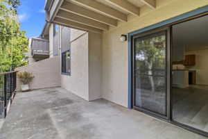 028_F8_853 Woodside Way 133