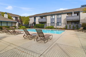 034_F8_853 Woodside Way 133
