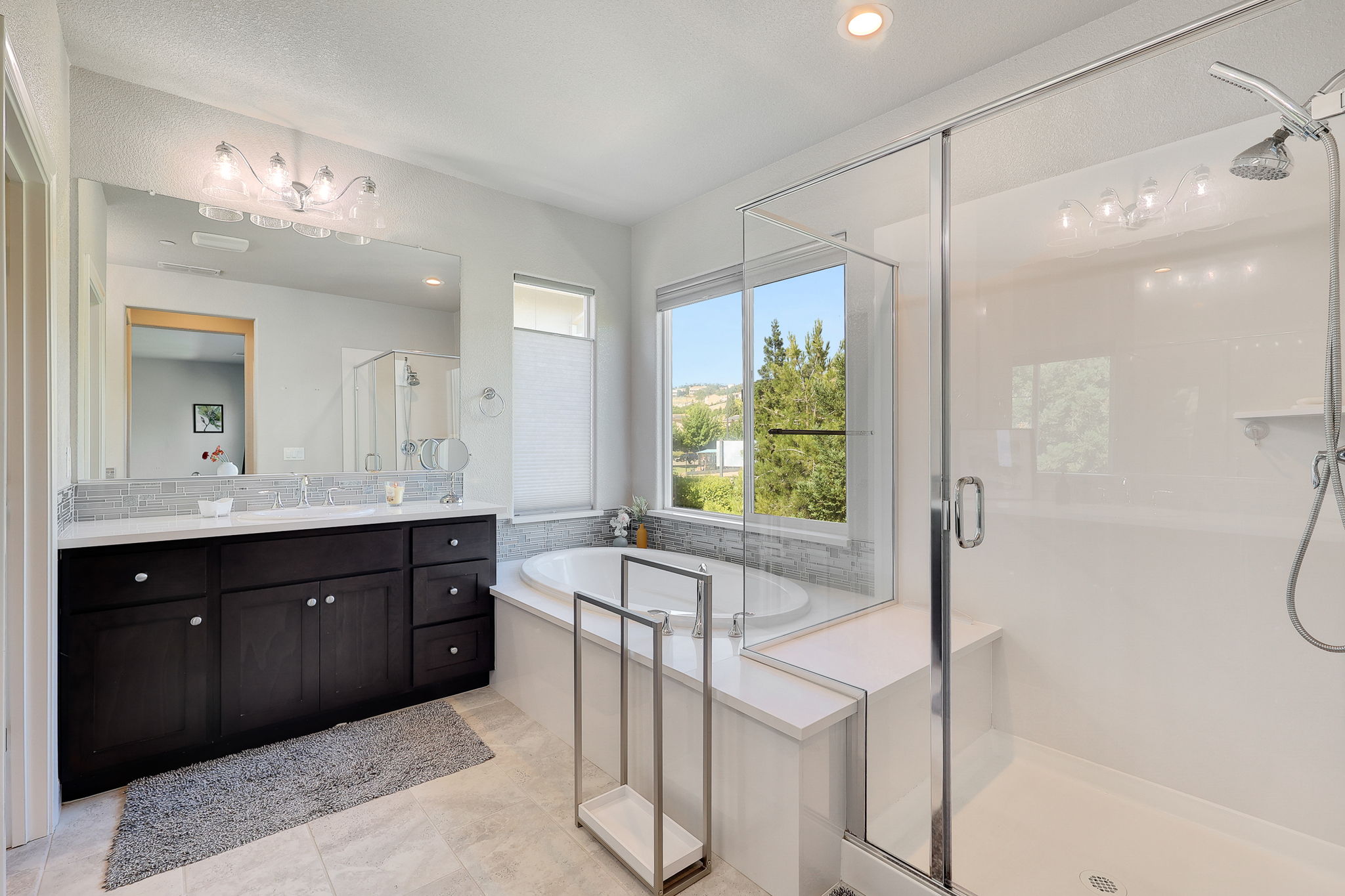2023-06-22 - 8531 Emilia Dr El Dorado Hills CA 35