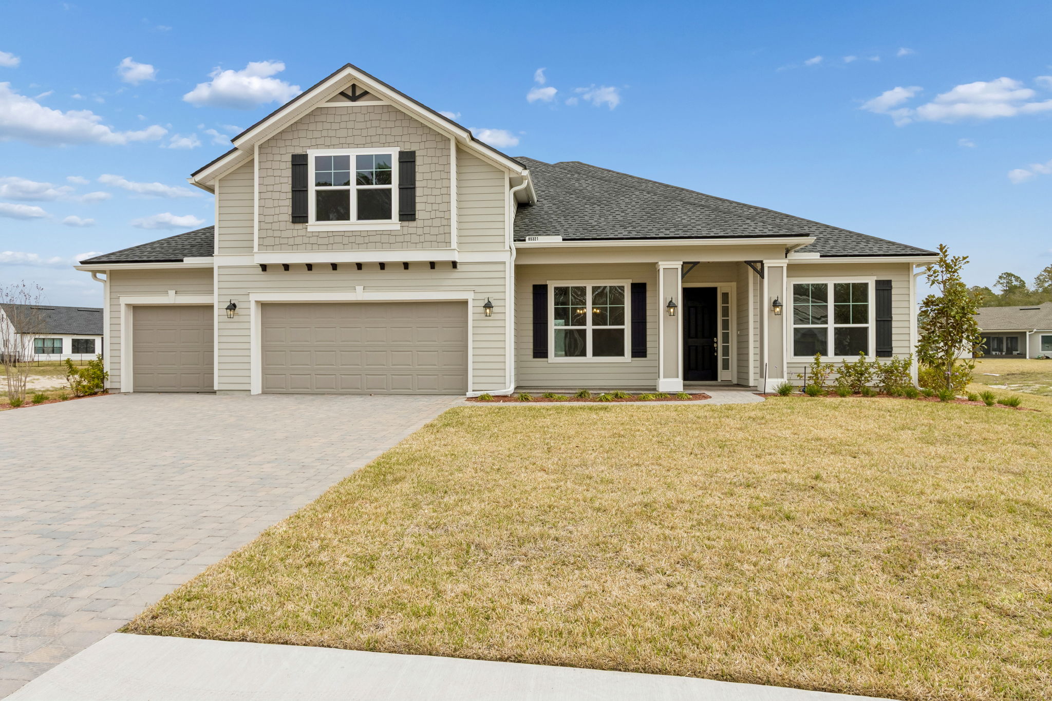 Welcome to 85321 Sandy Ridge Loop