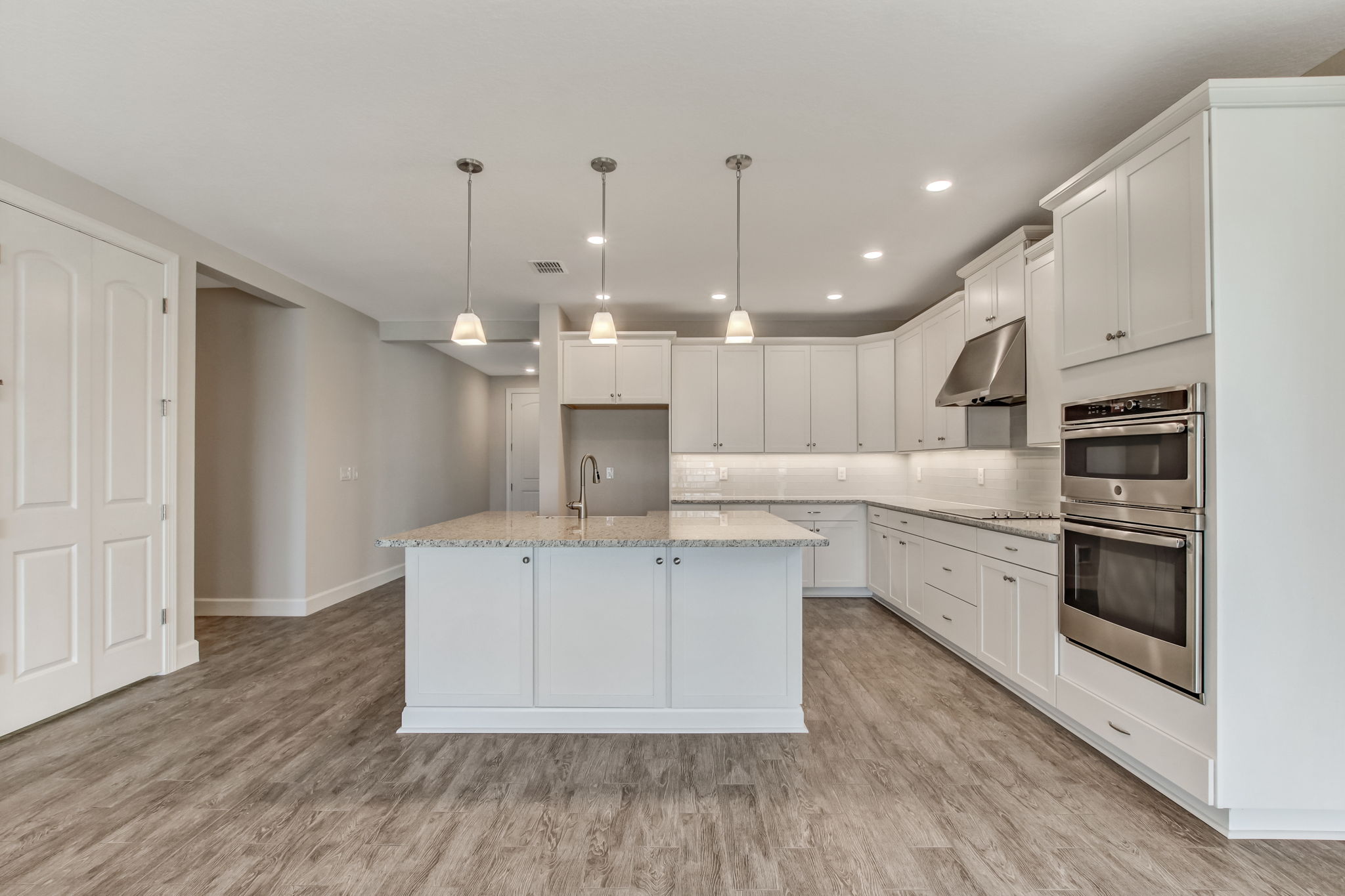 Dining Area/Kitchen