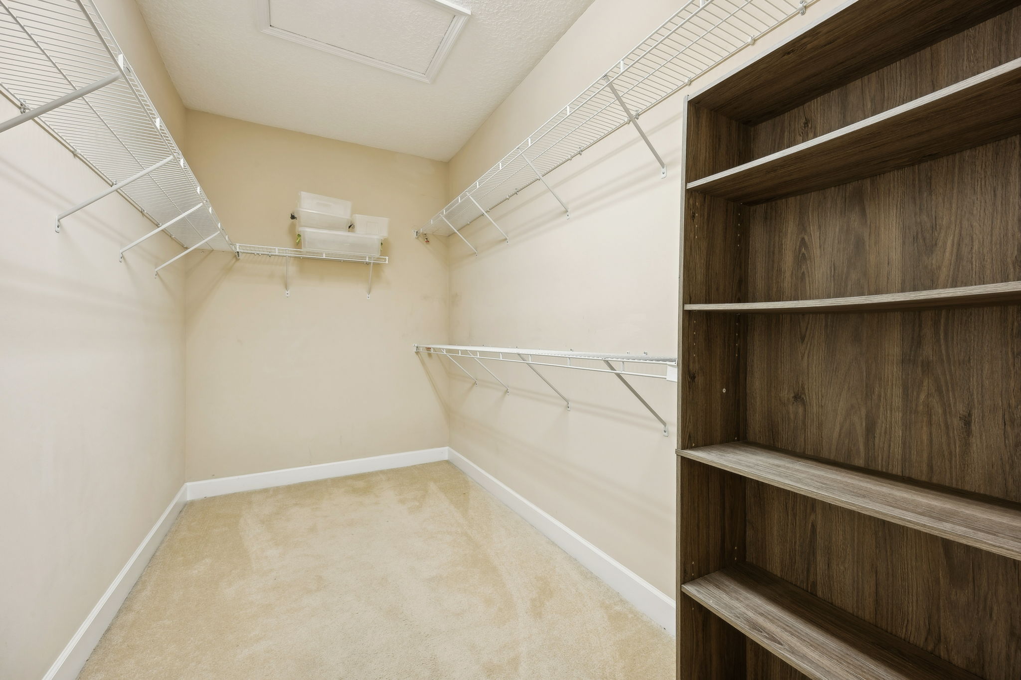 Primary Bedroom Closet