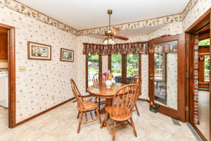 Breakfast Room