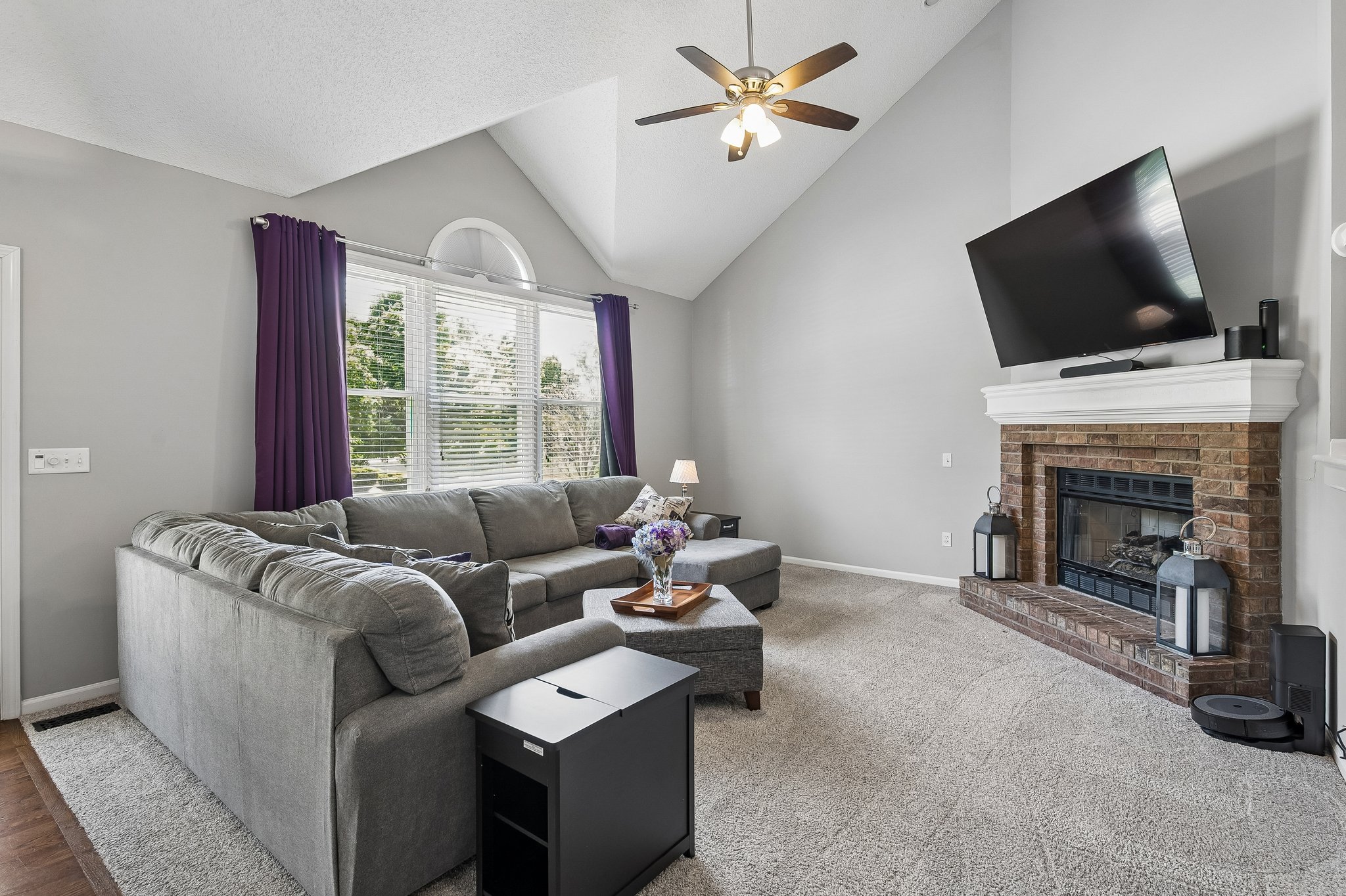 9121 - 8534 N Flora Ave_004.jpg