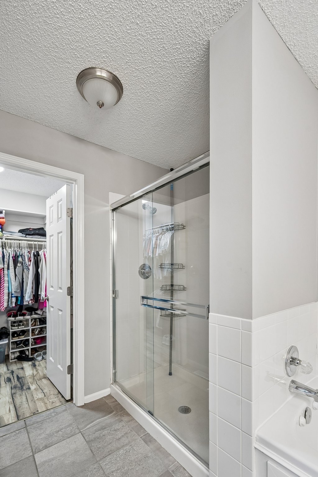 9121 - 8534 N Flora Ave_015.jpg