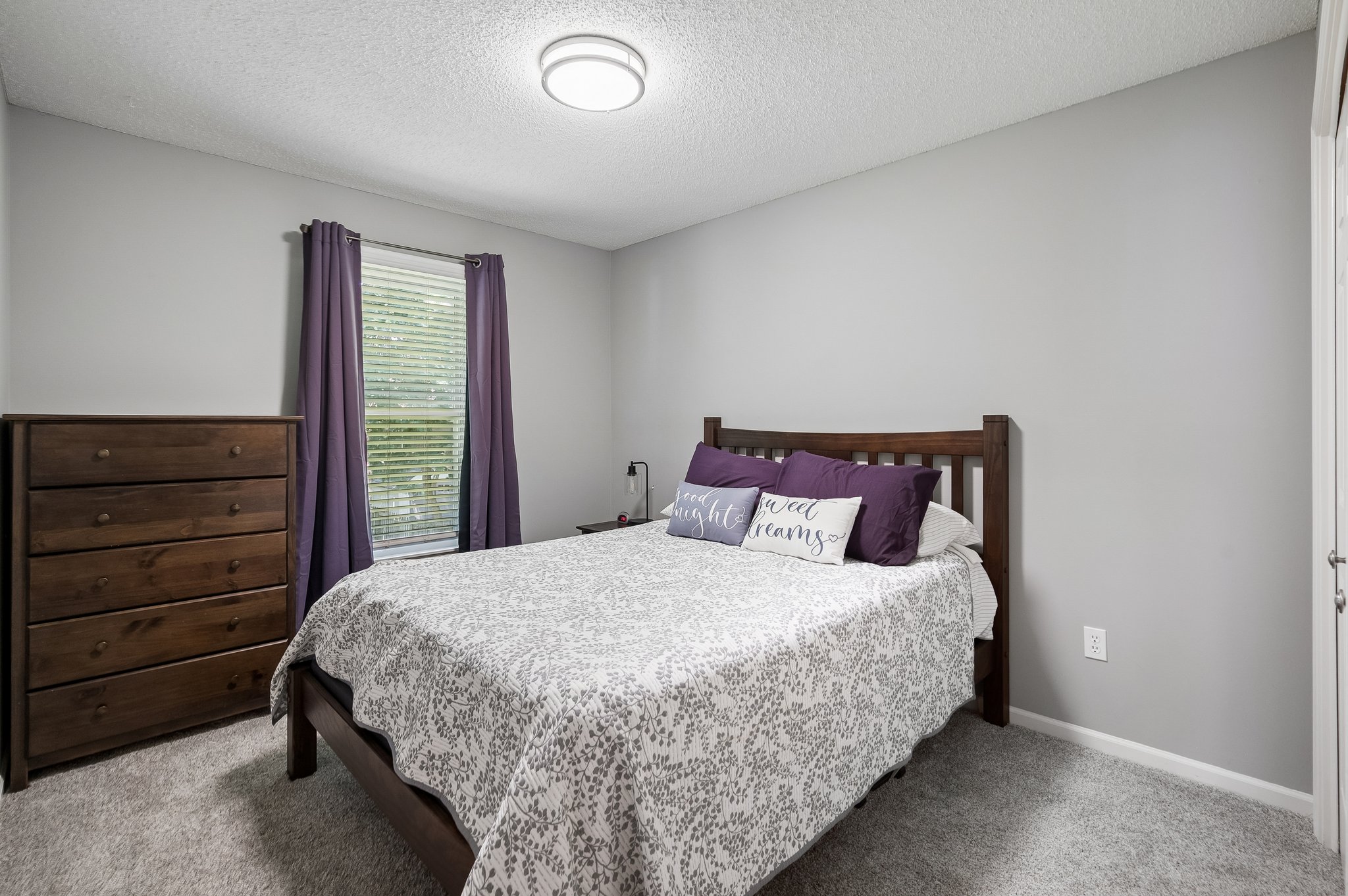 9121 - 8534 N Flora Ave_017.jpg