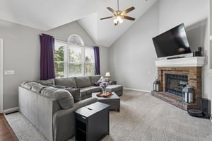 9121 - 8534 N Flora Ave_004.jpg