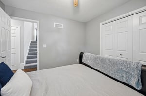 9121 - 8534 N Flora Ave_021.jpg