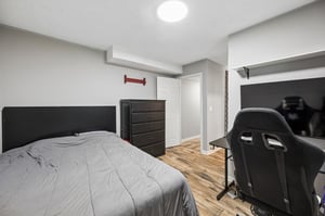 9121 - 8534 N Flora Ave_024.jpg