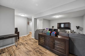 9121 - 8534 N Flora Ave_028.jpg