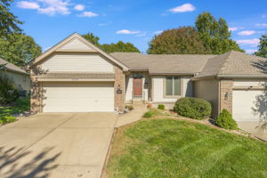 8535 N Chatham Cir-01