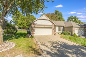 8535 N Chatham Cir-02