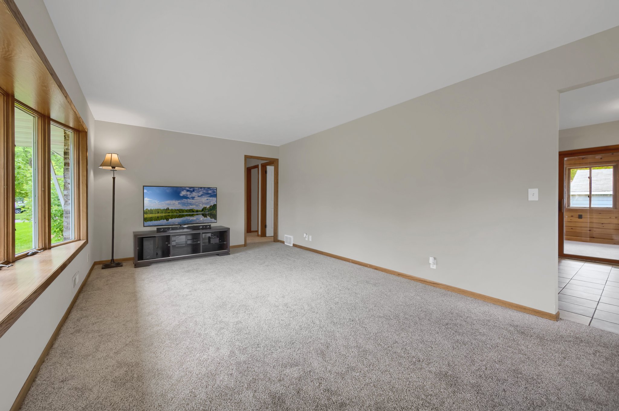 8538 Grenadier Ave S, Cottage Grove, MN 55016, USA Photo 9