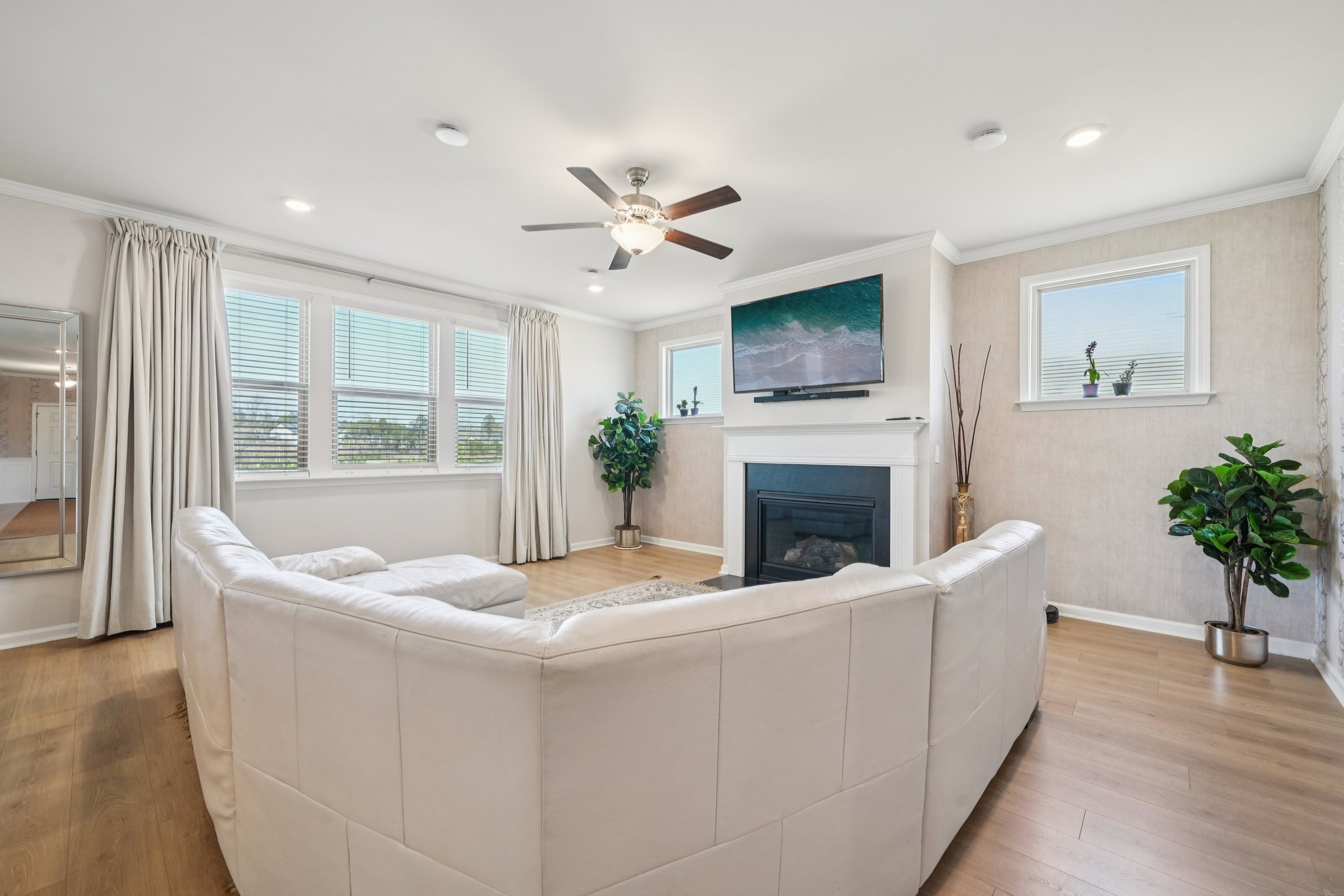 Stratford Oaks Ave-S2503-004.jpg