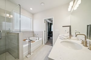 Stratford Oaks Ave-S2503-020.jpg