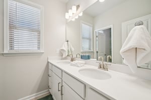 Stratford Oaks Ave-S2503-031.jpg