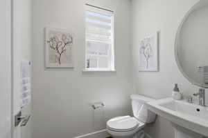  Photo 30