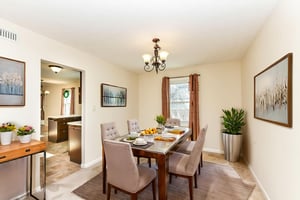 DSC_9469 virtually staged.jpeg