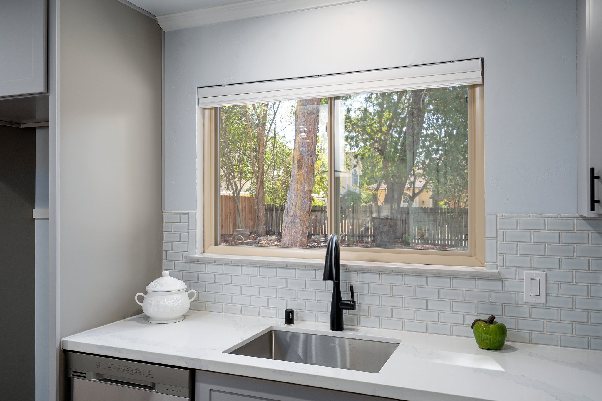 8546 Pershing Ave, Fair Oaks, CA 95628, USA Photo 12