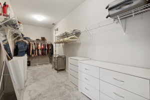 Primary Bedroom Closet