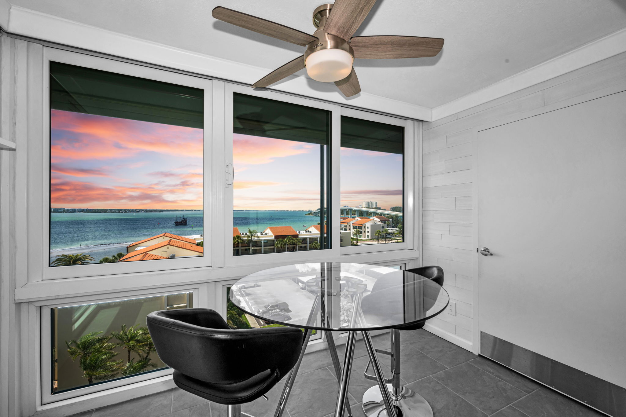 Sun Room 2