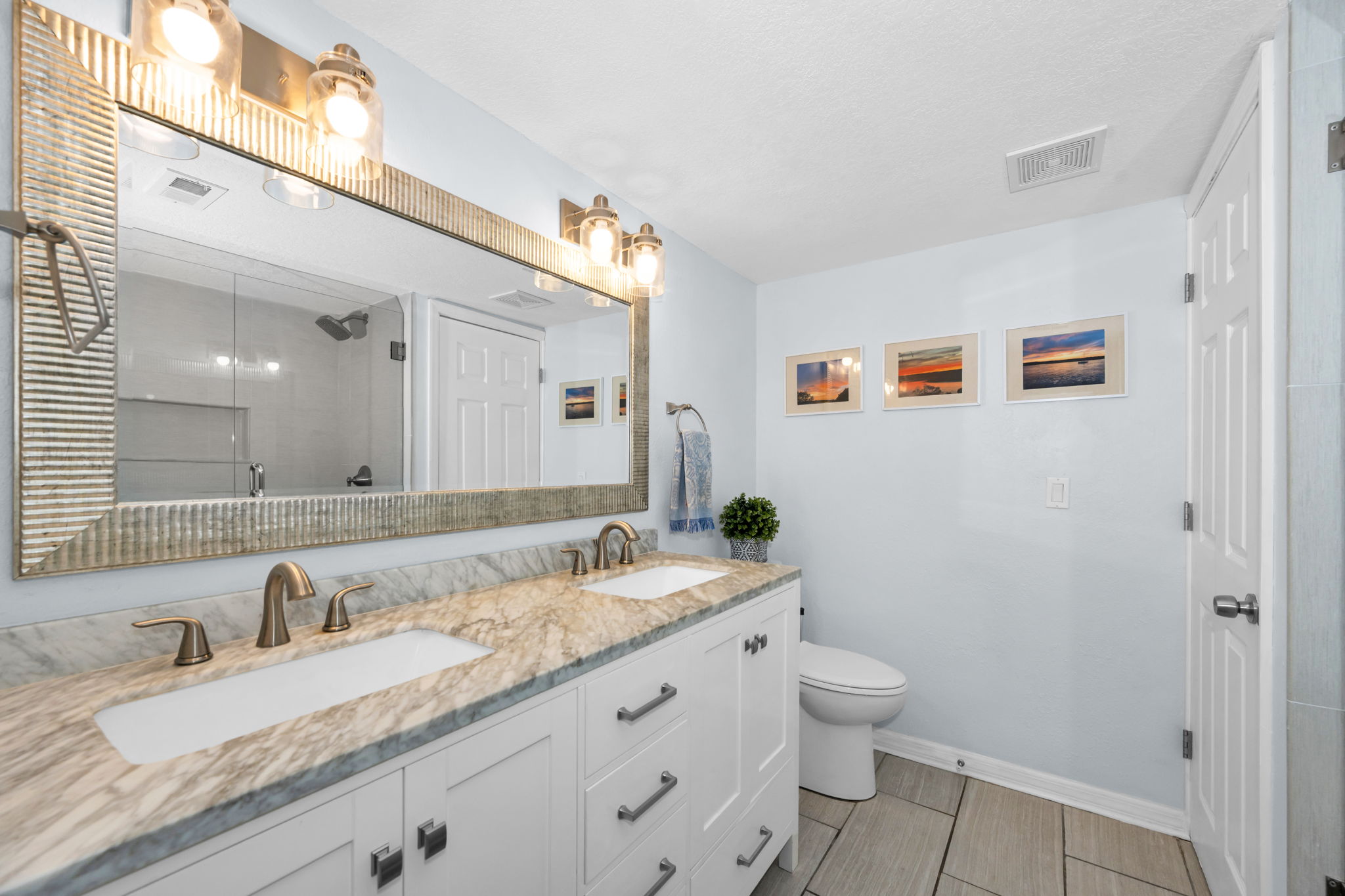 Primary Bathroom 1a