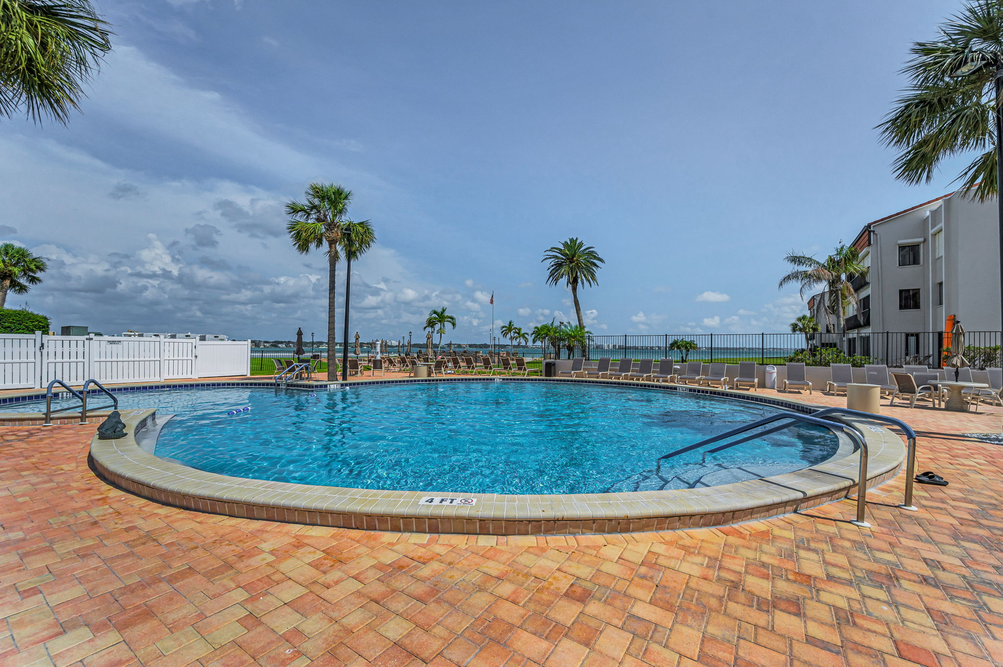 Pool1