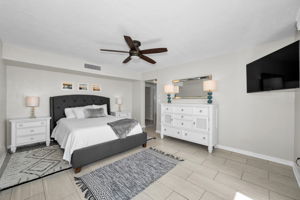 Primary Bedroom 1c