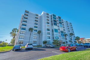 Rear Exterior2