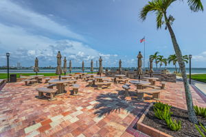 Grilling Area1