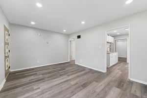 E Florida Ave-S2810-005.jpg