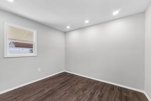 E Florida Ave-S2810-015.jpg