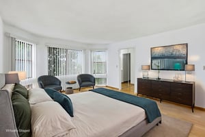 026_F8_855 La Playa St 357 virtually staged.jpeg