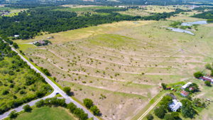 855 Upper Elgin River Rd, Elgin, TX 78621, USA Photo 12