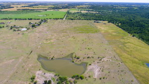 855 Upper Elgin River Rd, Elgin, TX 78621, USA Photo 4