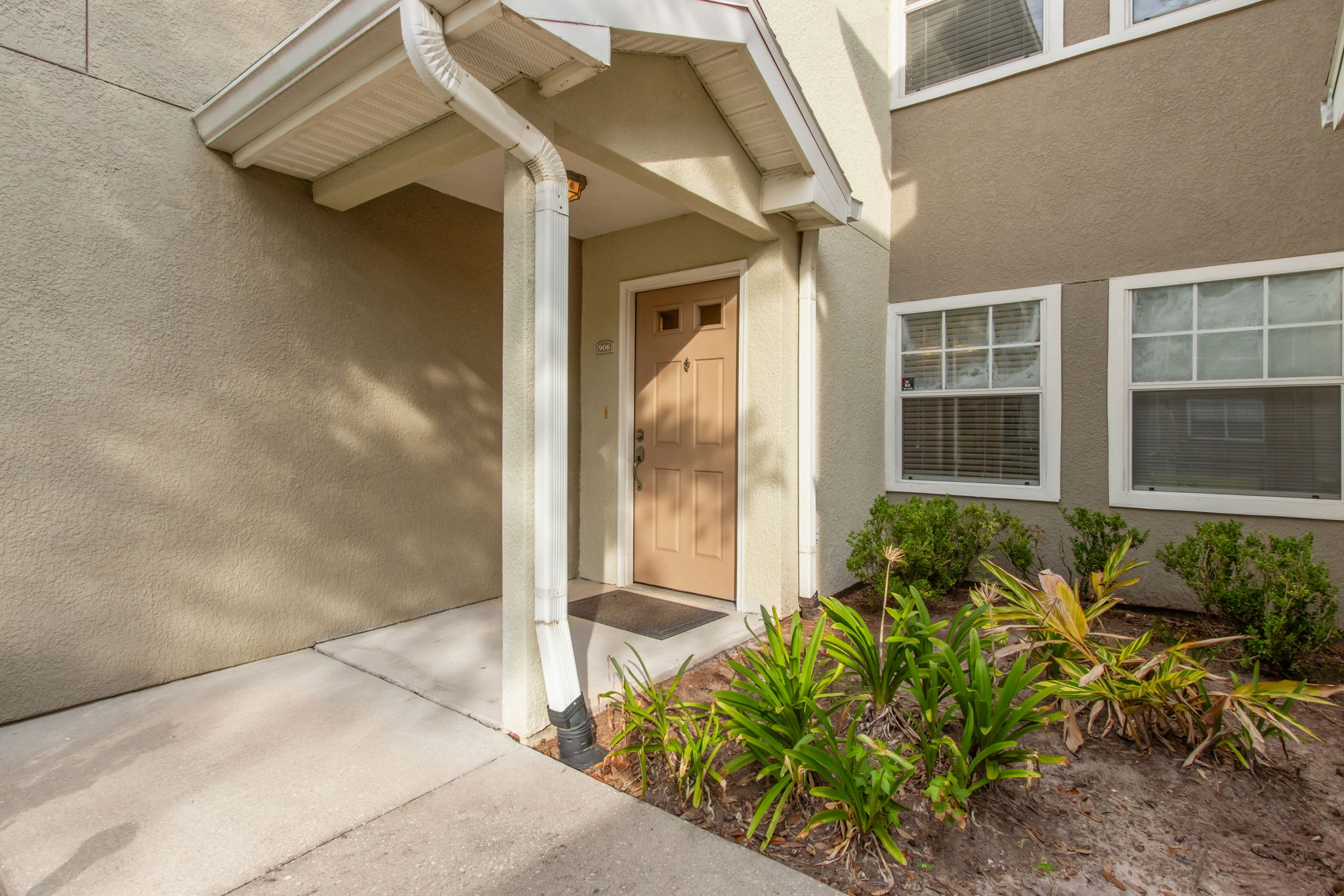Front Entry Detail