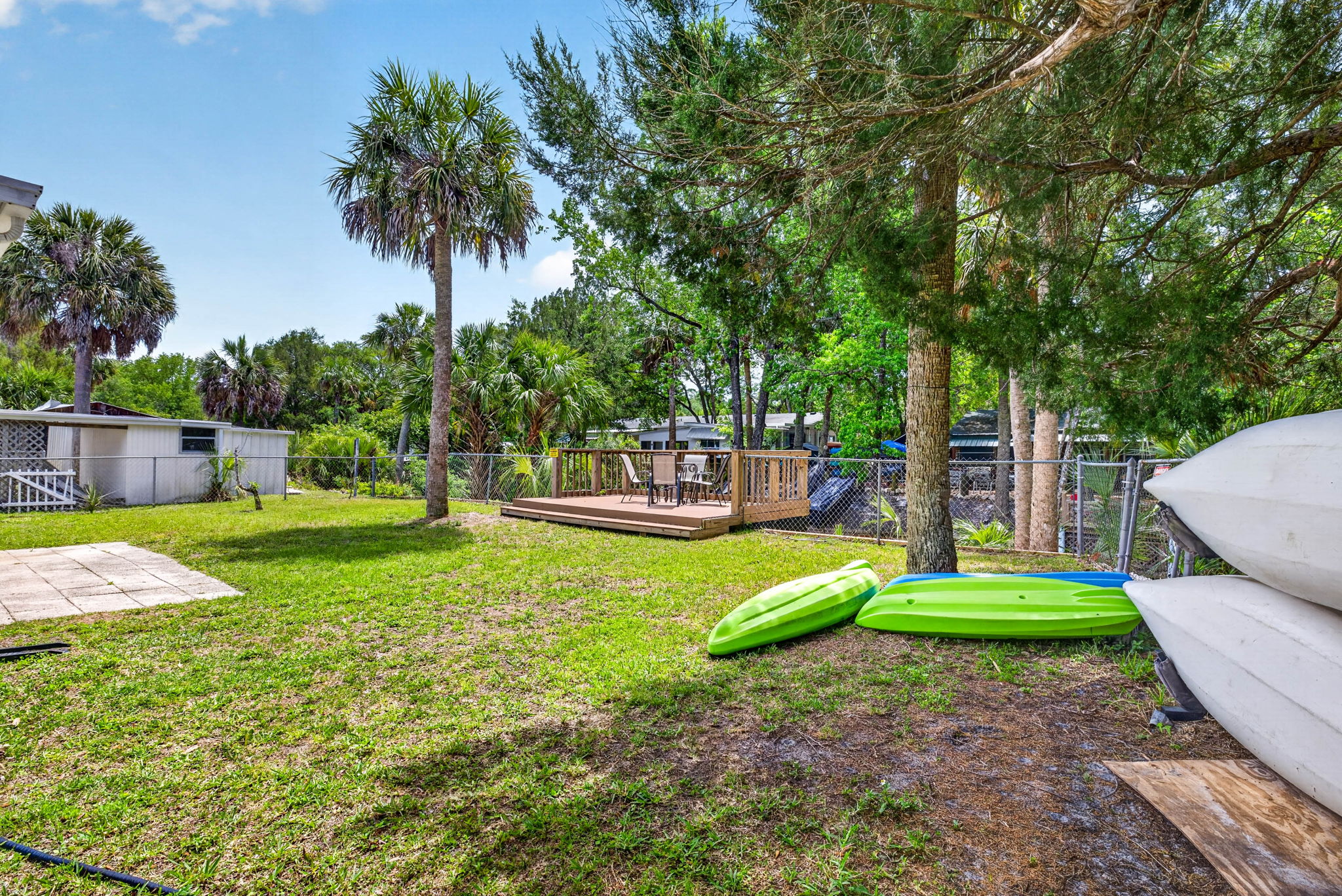  Photo 39
