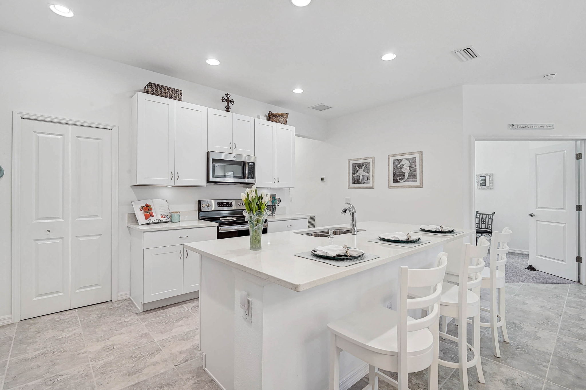 8553 Whispering St-12
