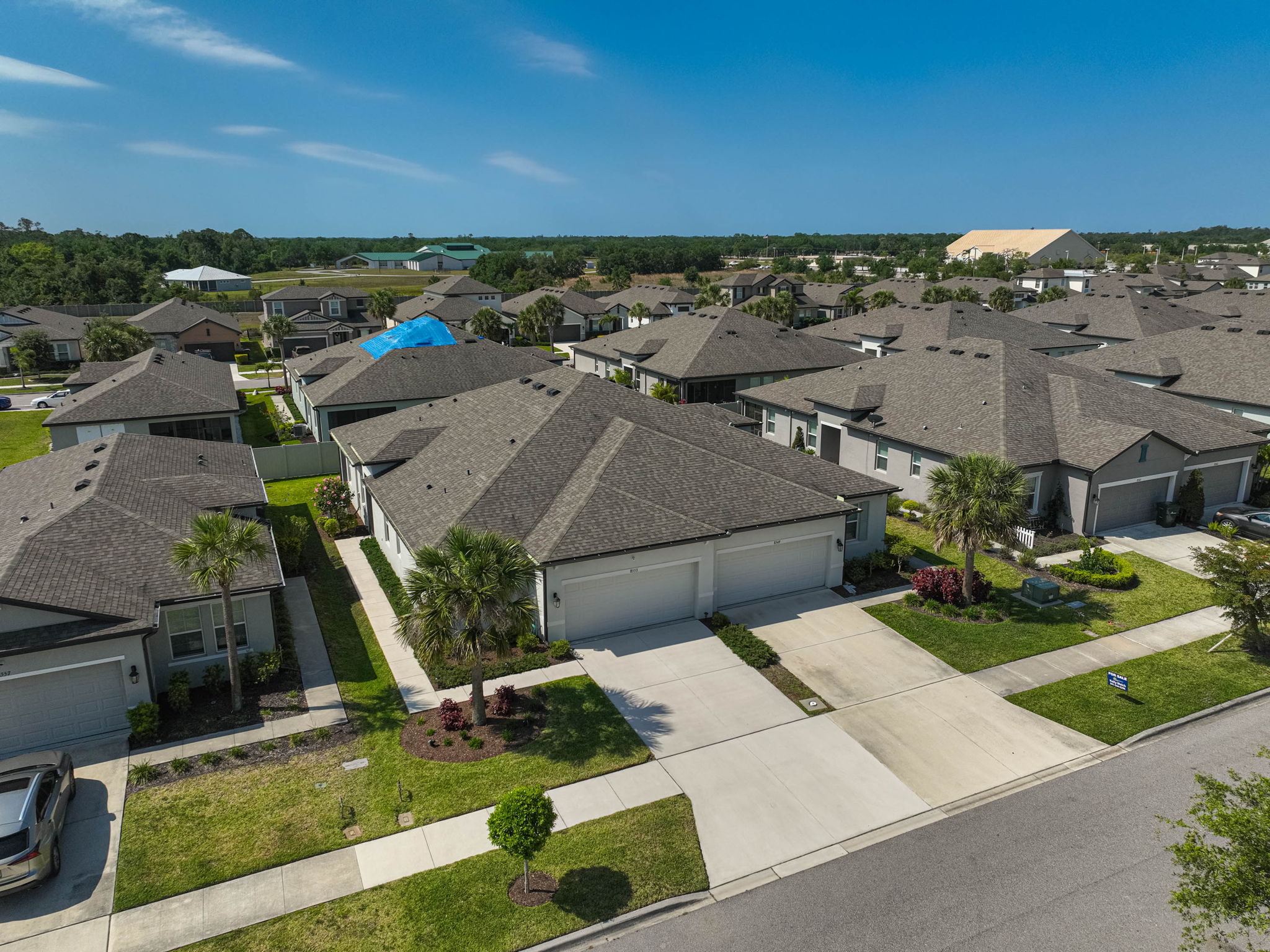 8553 Whispering St-41