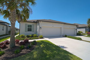 8553 Whispering St-1
