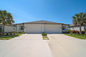 8553 Whispering St-3
