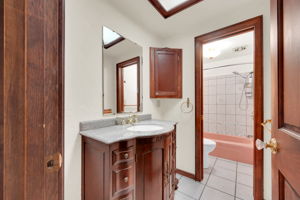  Photo 45