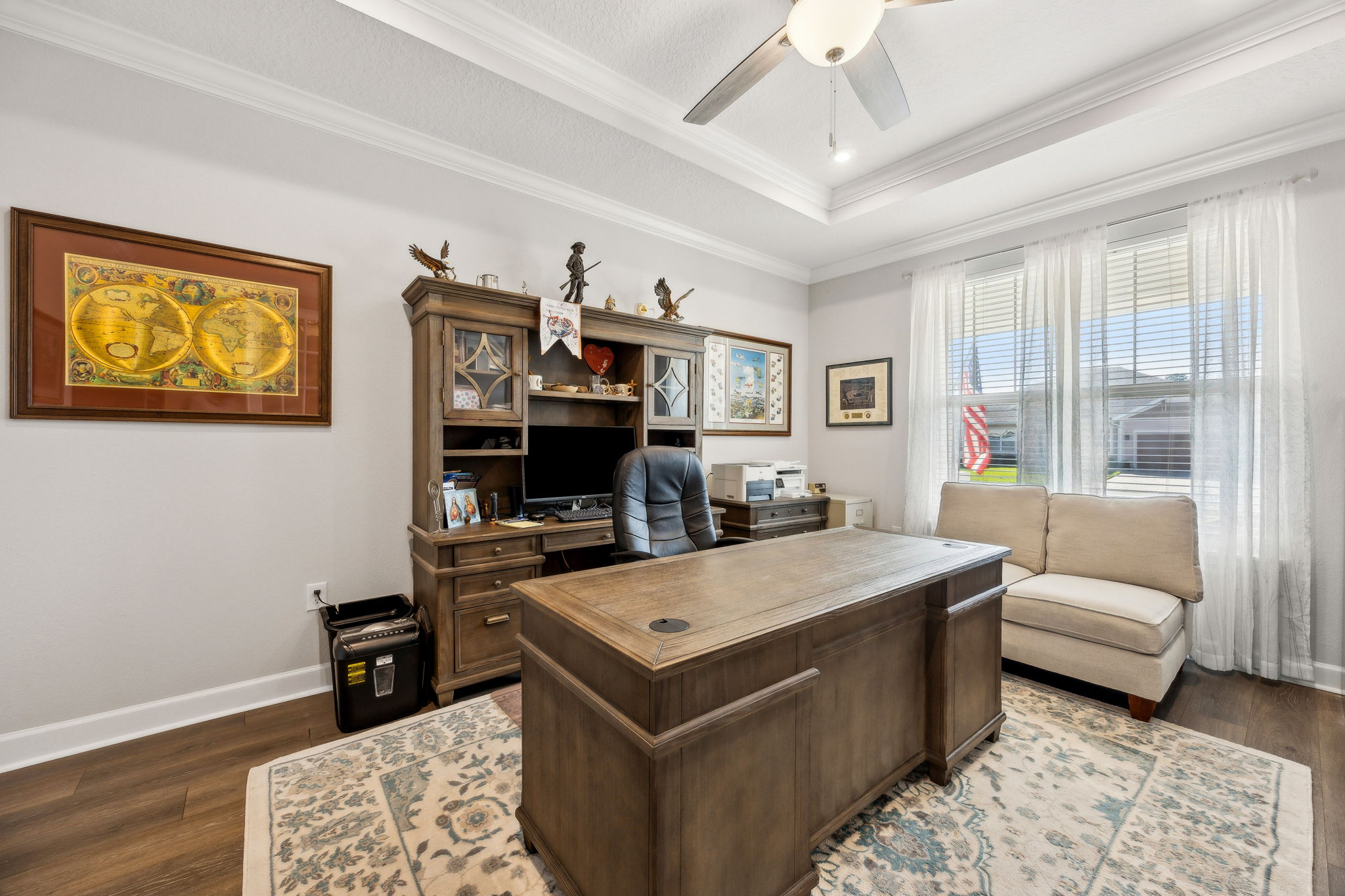 Bedroom/Office