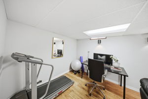  Photo 48