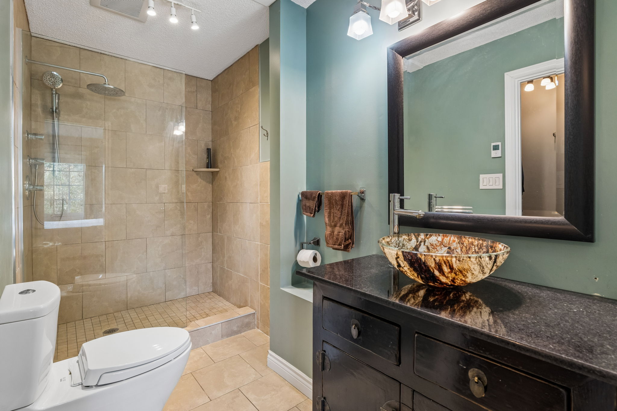 06.30.2026 - Morris Tkachuk - 856 Lake Twintree Crescent SE_24