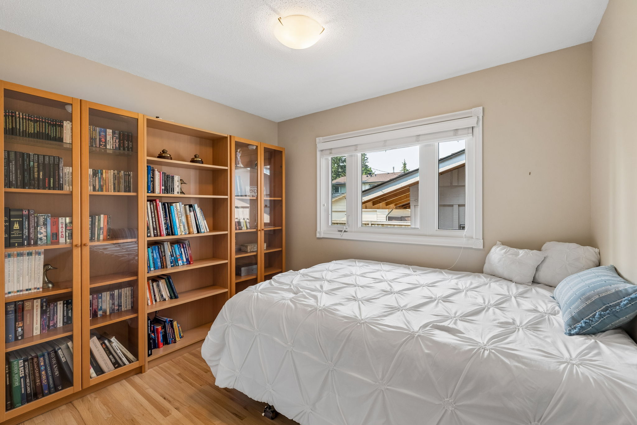 06.30.2026 - Morris Tkachuk - 856 Lake Twintree Crescent SE_25
