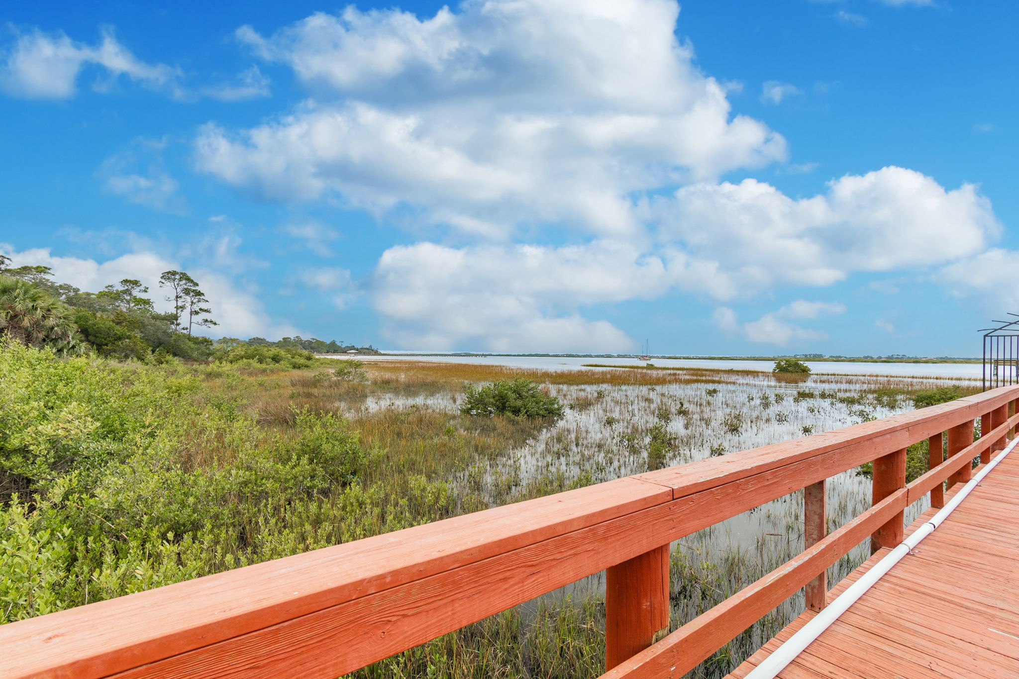 Riverview Clubhouse Pier