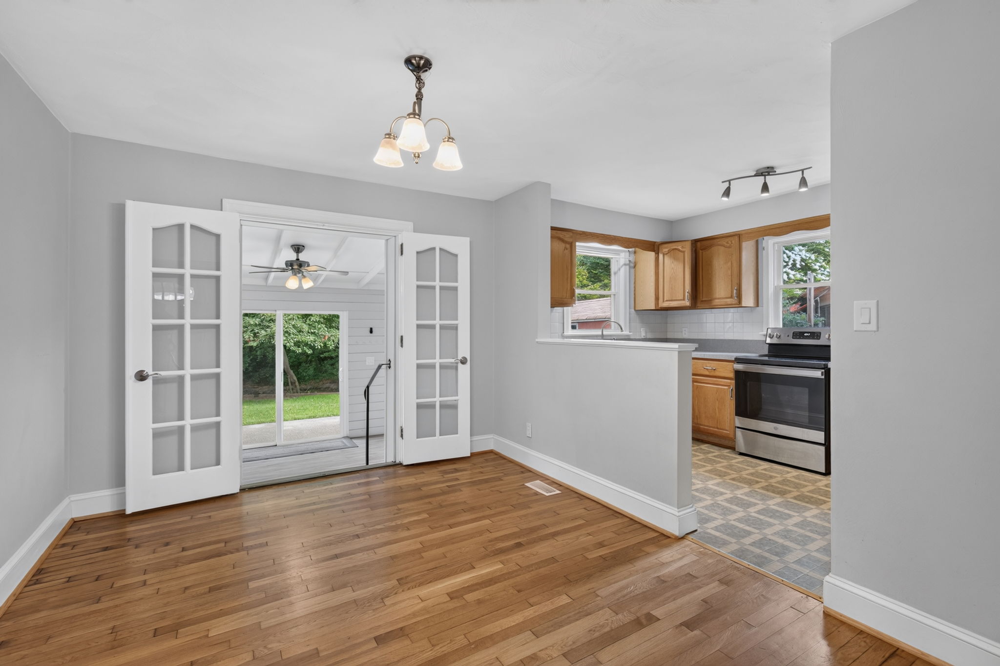 Dining Room/Kitchen
