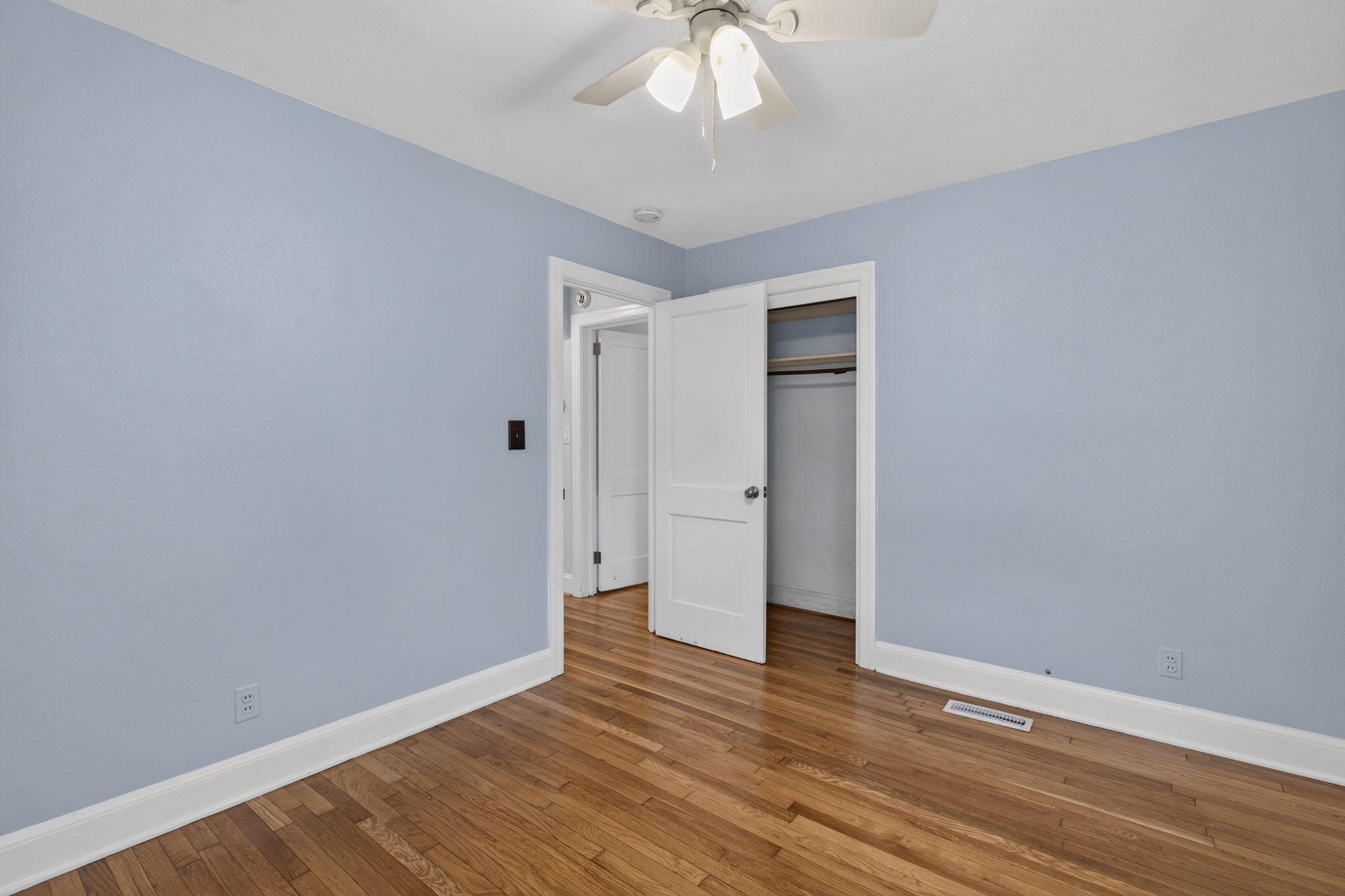 First Floor Guest Bedroom